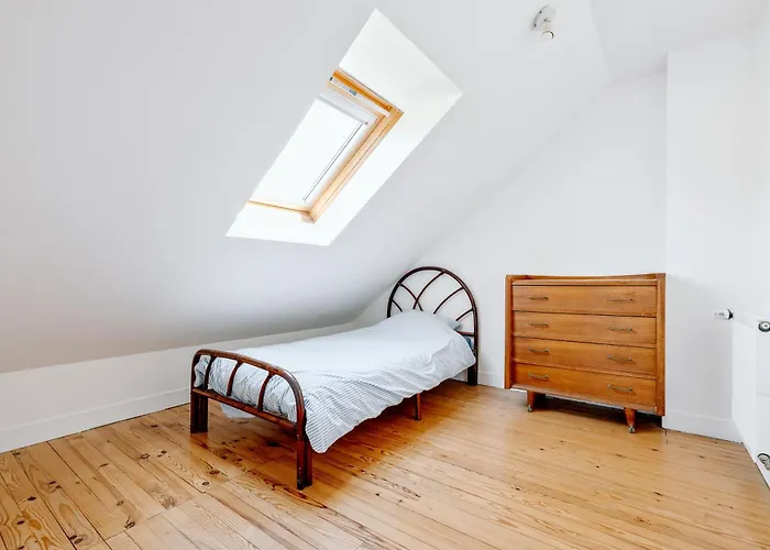 Dom wakacyjny Maison Familiale 100m De La