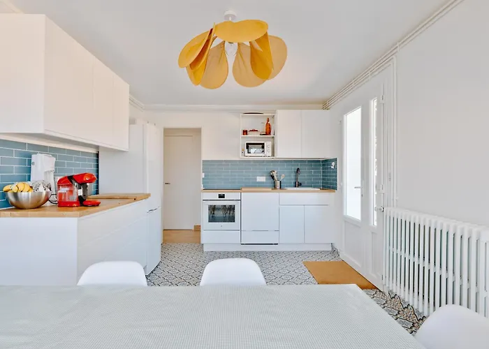 Maison Familiale 100m De La بارنفيل-كارتريت